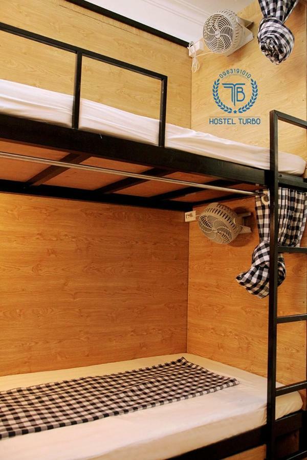 Hostel Turbo Hanoi Esterno foto
