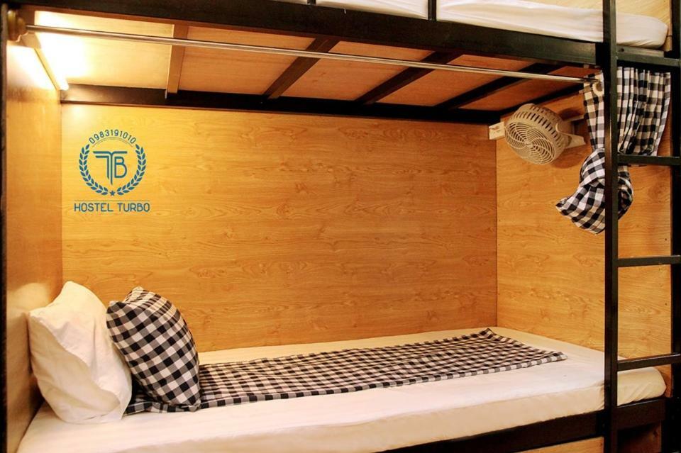 Hostel Turbo Hanoi Esterno foto